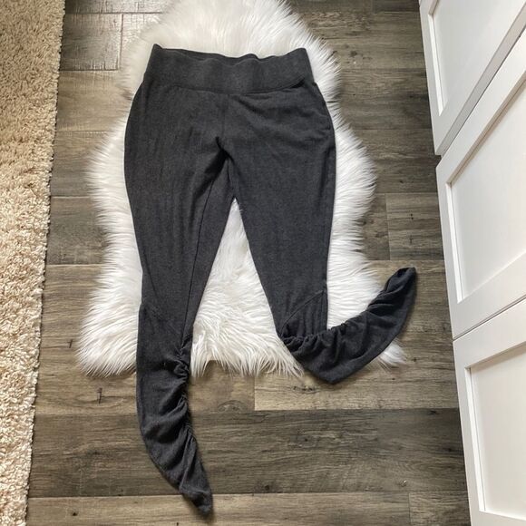 WOMENS ATHLETA TIGHTS SIZE SMALL - Picture 1 of 3